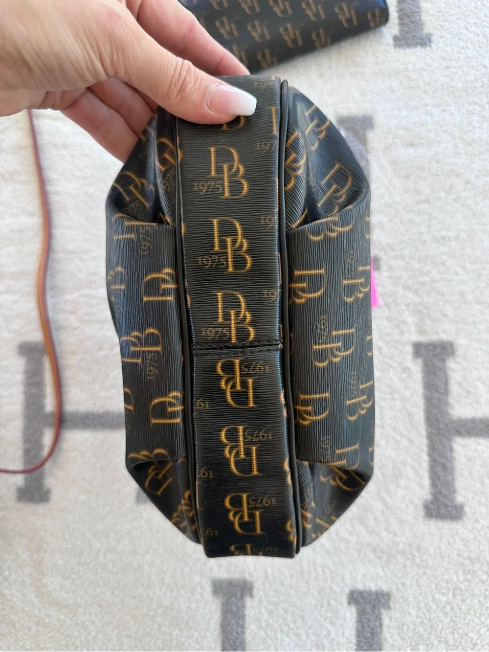 Dooney & Bourke stunning y2k